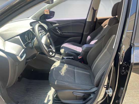 CHEVROLET-TRACKER-2021