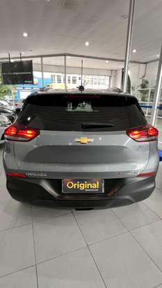 CHEVROLET-TRACKER-2023