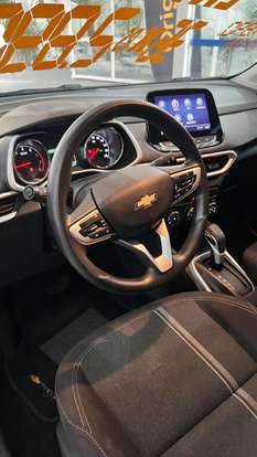 CHEVROLET-TRACKER-2023