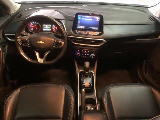 CHEVROLET-TRACKER-2021