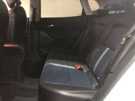 CHEVROLET-TRACKER-2021