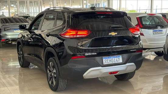 CHEVROLET-TRACKER-2020