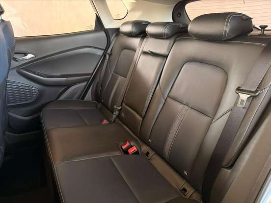 CHEVROLET-TRACKER-2024