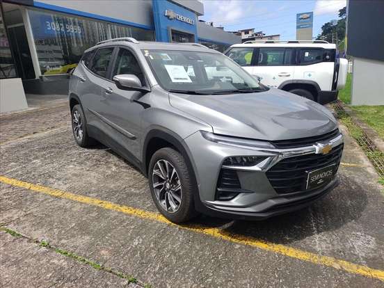 CHEVROLET-TRACKER-2025