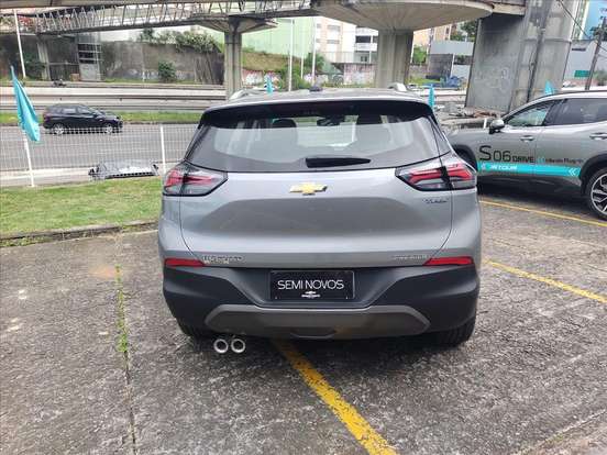CHEVROLET-TRACKER-2025