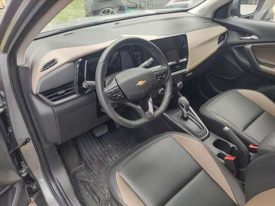 CHEVROLET-TRACKER-2025