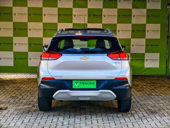 CHEVROLET-TRACKER-2021
