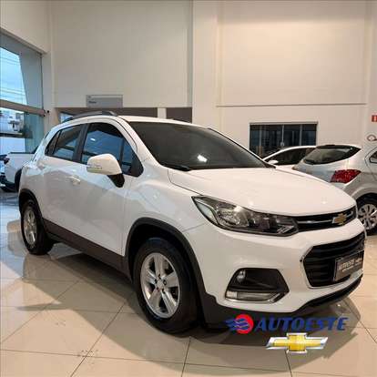 CHEVROLET-TRACKER-2019