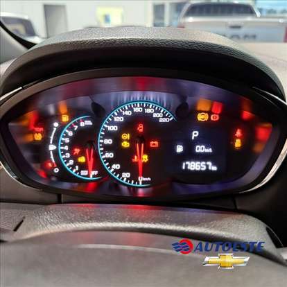 CHEVROLET-TRACKER-2019