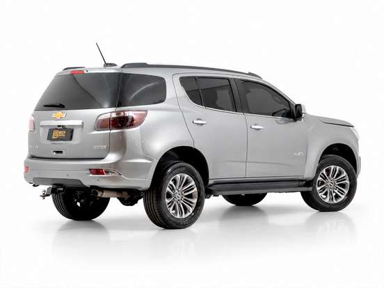 CHEVROLET-TRAILBLAZER-2024