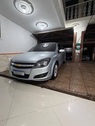 CHEVROLET VECTRA 2.0 MPFI GT HATCH 8V FLEX 4P MANUAL