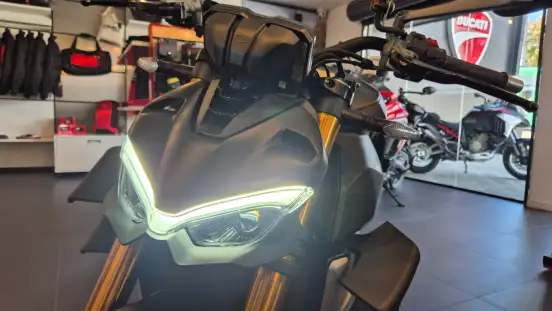 DUCATI-STREETFIGHTER V4 S-2022