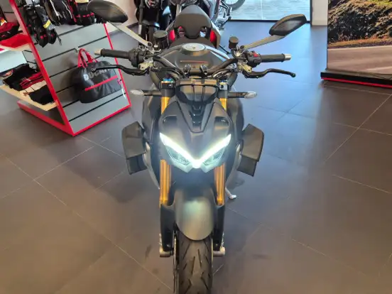 DUCATI-STREETFIGHTER V4 S DUCATI-STREETFIGHTER V4 S-2022