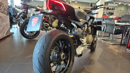 DUCATI-STREETFIGHTER V4 S-2022
