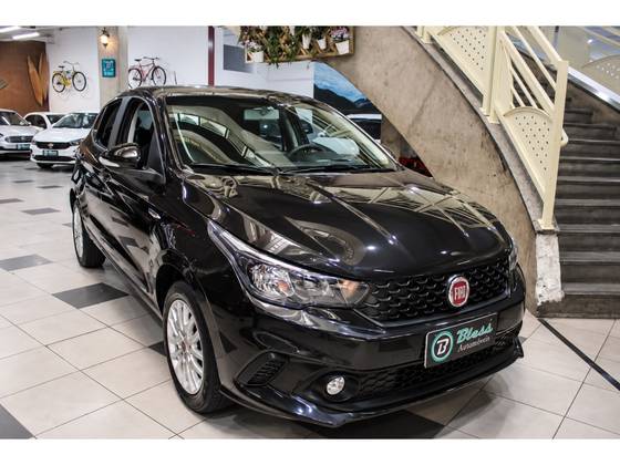 FIAT ARGO 1.8 E.TORQ FLEX HGT AT6