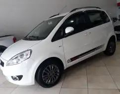 FIAT IDEA 1.6 MPI ESSENCE 16V FLEX 4P MANUAL FIAT IDEA 1.6 MPI ESSENCE 16V FLEX 4P MANUAL