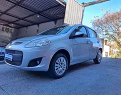 FIAT PALIO 1.4 MPI ATTRACTIVE 8V FLEX 4P MANUAL FIAT PALIO 1.4 MPI ATTRACTIVE 8V FLEX 4P MANUAL