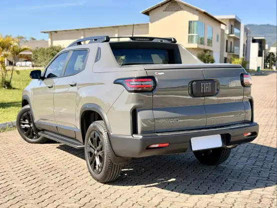 FIAT-TORO-1.3 TURBO 270 FLEX ULTRA AT6 FIAT-TORO-2025