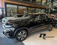 FIAT TORO 2.2 TURBO DIESEL VOLCANO 4WD AT9 FIAT TORO 2.2 TURBO DIESEL VOLCANO 4WD AT9