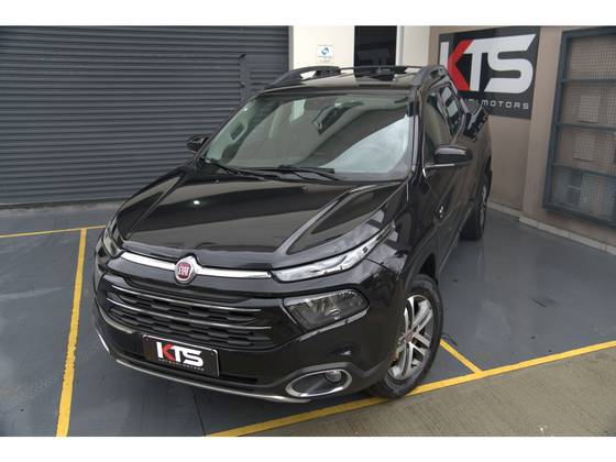 FIAT TORO 2.0 16V TURBO DIESEL FREEDOM 4WD MANUAL