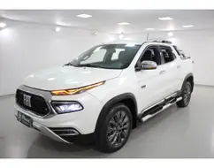 FIAT TORO 2.0 16V TURBO DIESEL RANCH 4WD AT9 FIAT TORO 2.0 16V TURBO DIESEL RANCH 4WD AT9