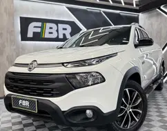 FIAT TORO 2.0 16V TURBO DIESEL ULTRA 4WD AT9 FIAT TORO 2.0 16V TURBO DIESEL ULTRA 4WD AT9