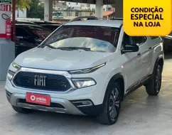 FIAT TORO 2.0 16V TURBO DIESEL VOLCANO 4WD AT9 FIAT TORO 2.0 16V TURBO DIESEL VOLCANO 4WD AT9