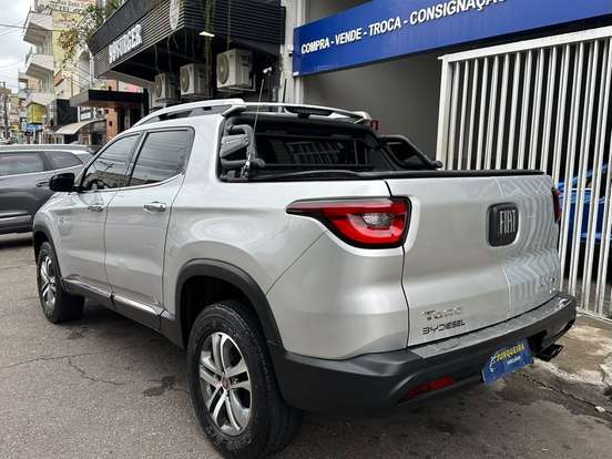FIAT-TORO-2.0 16V TURBO DIESEL VOLCANO 4WD AT9 FIAT-TORO-2016