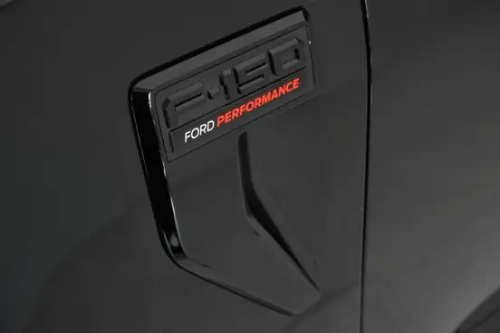 FORD-F-150-2024
