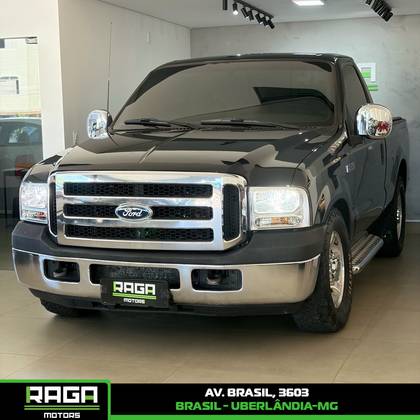 FORD F-250 3.9 XLT 4X2 CS DIESEL 2P MANUAL