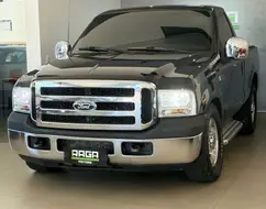 FORD F-250 3.9 XLT 4X2 CS DIESEL 2P MANUAL FORD F-250 3.9 XLT 4X2 CS DIESEL 2P MANUAL