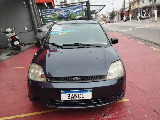 FORD-FIESTA-1.0 MPI FIRST HATCH 8V FLEX 4P MANUAL FORD-FIESTA-2006