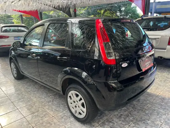 FORD-FIESTA-2011