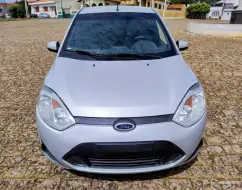 FORD FIESTA 1.6 ROCAM SEDAN 8V FLEX 4P MANUAL FORD FIESTA 1.6 ROCAM SEDAN 8V FLEX 4P MANUAL