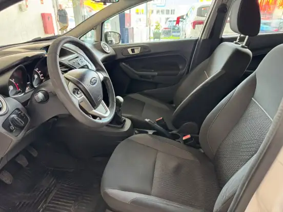 FORD-FIESTA-2019