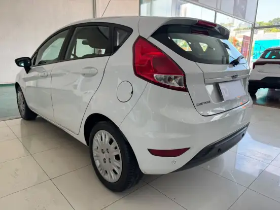 FORD-FIESTA-2019