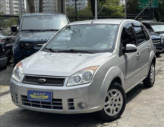 FORD FIESTA 1.6 MPI CLASS HATCH 8V FLEX 4P MANUAL