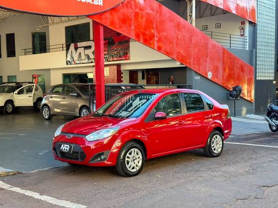 FORD FIESTA 1.6 ROCAM SE SEDAN 8V FLEX 4P MANUAL