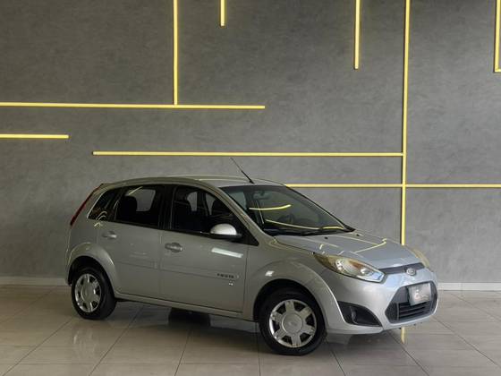 FORD FIESTA 1.6 SE HATCH 16V FLEX 4P MANUAL