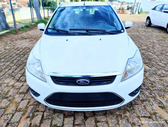 FORD FOCUS 1.6 GLX 8V FLEX 4P MANUAL