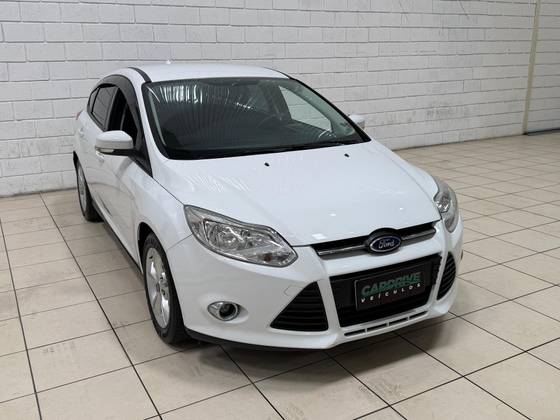 FORD FOCUS 1.6 S 16V FLEX 4P MANUAL