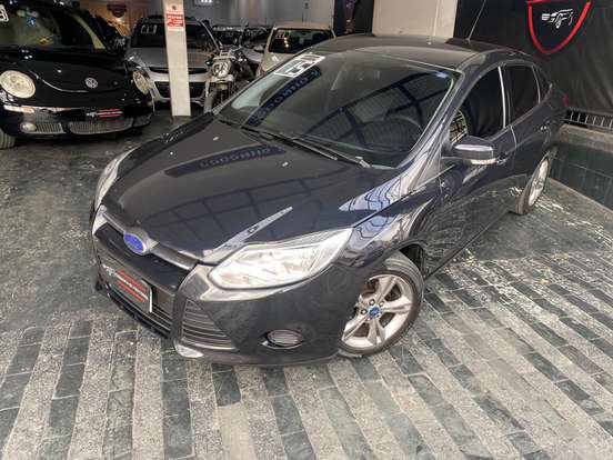 FORD-FOCUS-2.0 S SEDAN 16V FLEX 4P POWERSHIFT FORD-FOCUS-2014