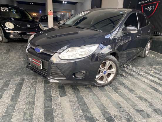 FORD-FOCUS-2.0 S SEDAN 16V FLEX 4P POWERSHIFT FORD-FOCUS-2014