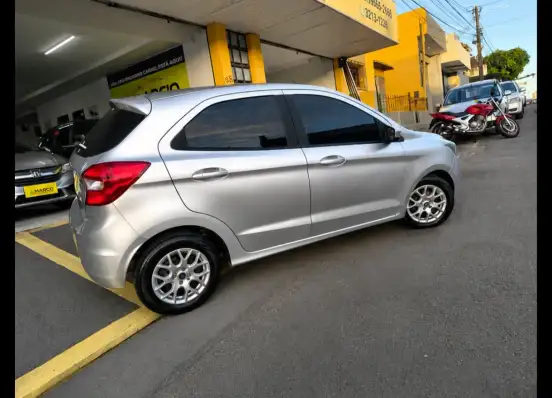 FORD-KA-2016