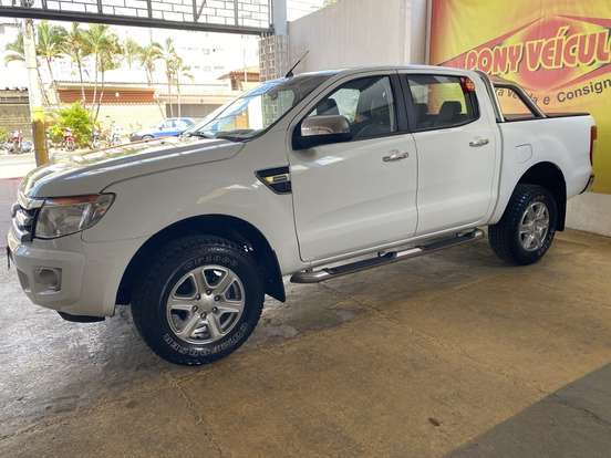 FORD-RANGER-2.5 XLT 4X2 CD 16V FLEX 4P MANUAL FORD-RANGER-2014