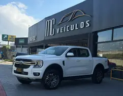 FORD RANGER 3.0 V6 TURBO DIESEL CD XLT 4X4 AUTOMÁTICO FORD RANGER 3.0 V6 TURBO DIESEL CD XLT 4X4 AUTOMÁTICO