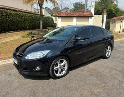 FORD FOCUS 2.0 SE PLUS SEDAN 16V FLEX 4P POWERSHIFT FORD FOCUS 2.0 SE PLUS SEDAN 16V FLEX 4P POWERSHIFT