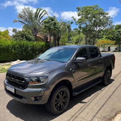 FORD RANGER 2.2 XLS 4X4 CD 16V DIESEL 4P AUTOMÁTICO