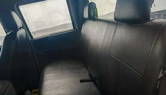 FORD-RANGER-2005