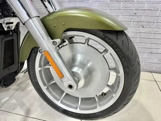 HARLEY-DAVIDSON-SOFTAIL FAT BOY 114-2022